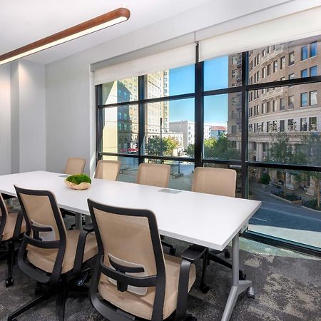 Отель Element Atlanta Midtown Экстерьер фото