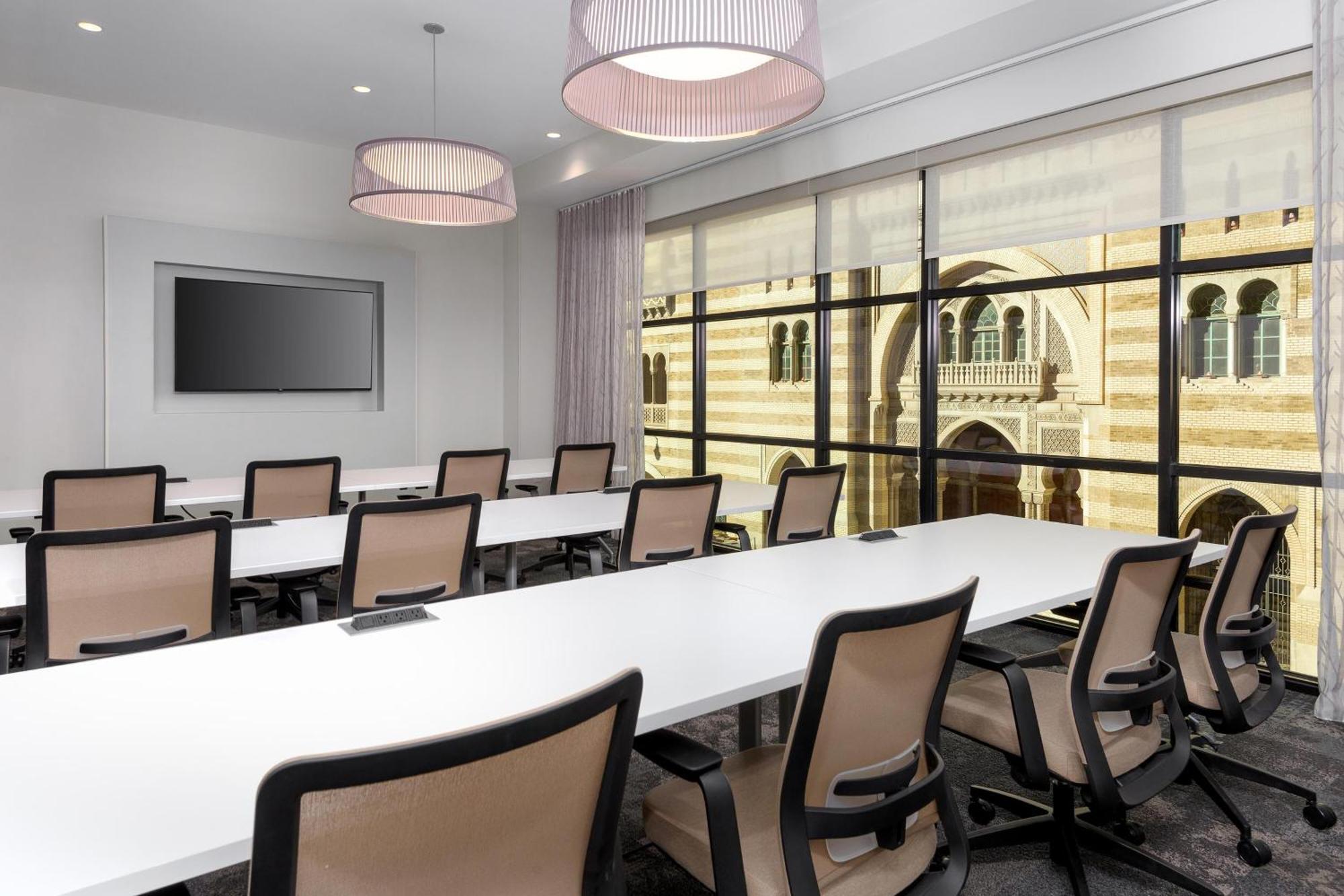 Отель Element Atlanta Midtown Экстерьер фото