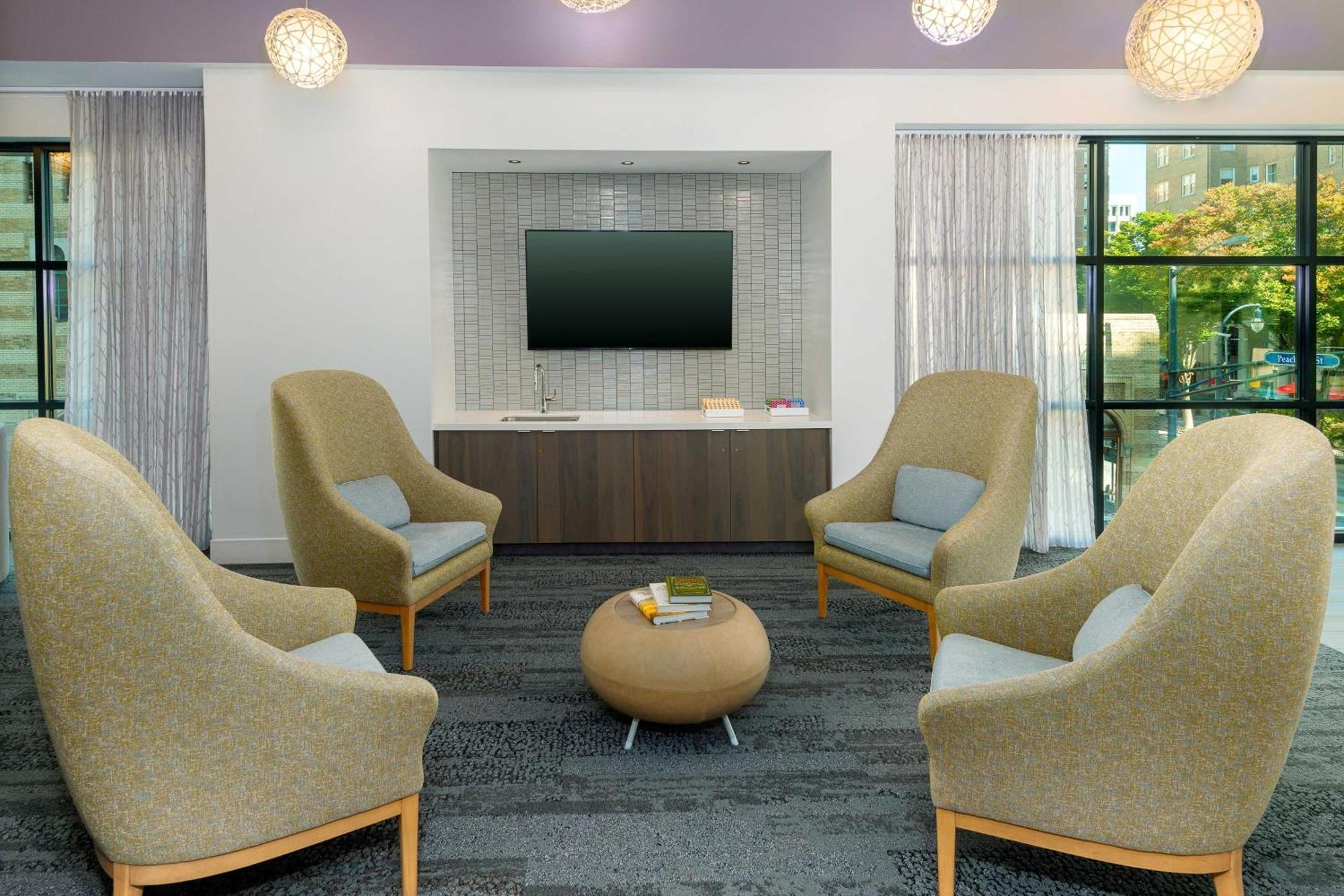 Отель Element Atlanta Midtown Экстерьер фото